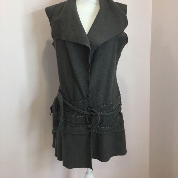 Charcoal Gray Wool Vest - Picture 1 of 10